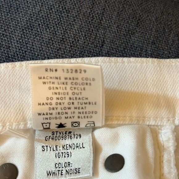 Grlfrnd Kendall White Noise Denim Cropped Jeans with Zip Ankle. Size 24. - Picture 11 of 14